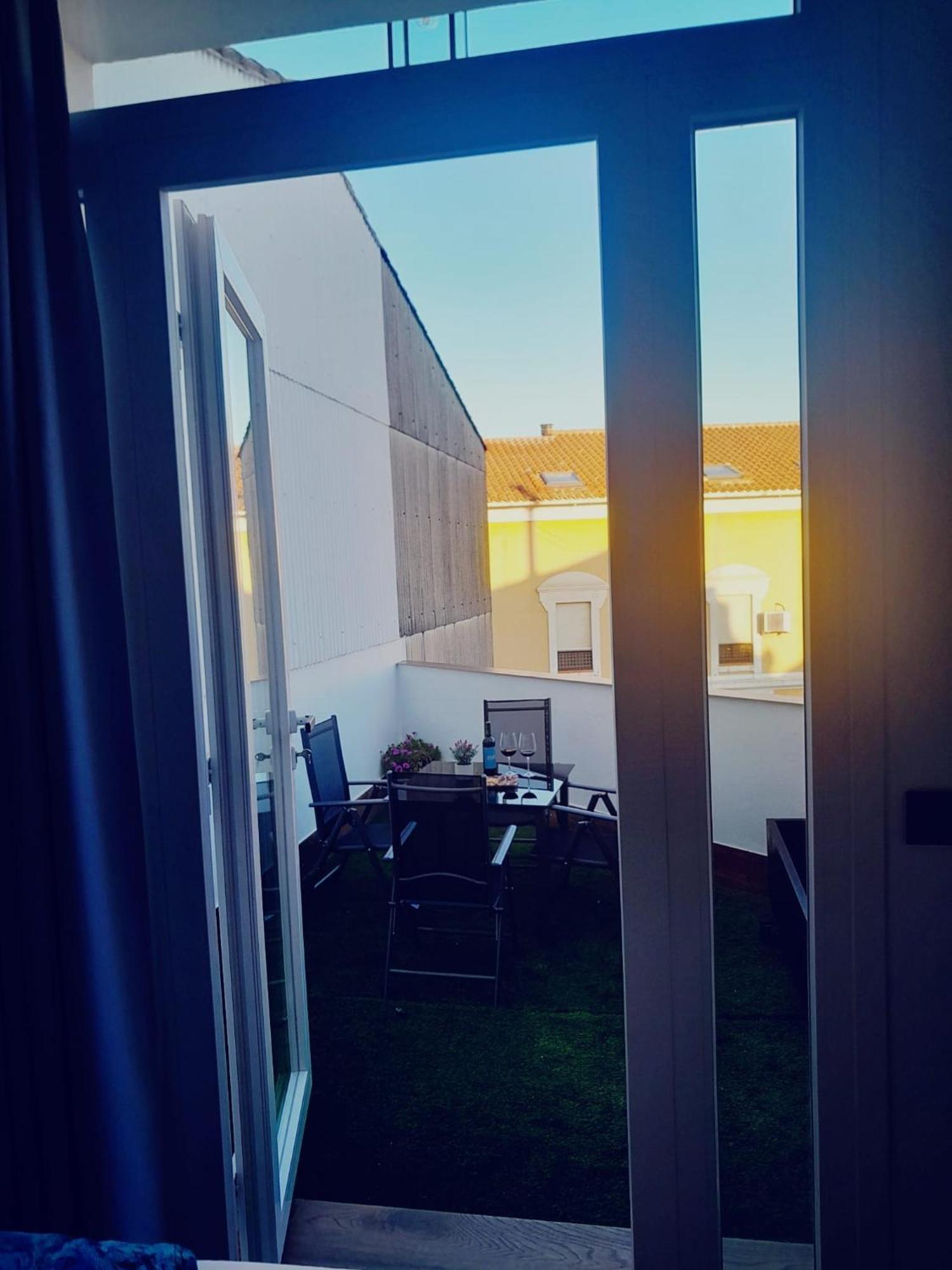 Macarena Suites Cáceres Exterior foto